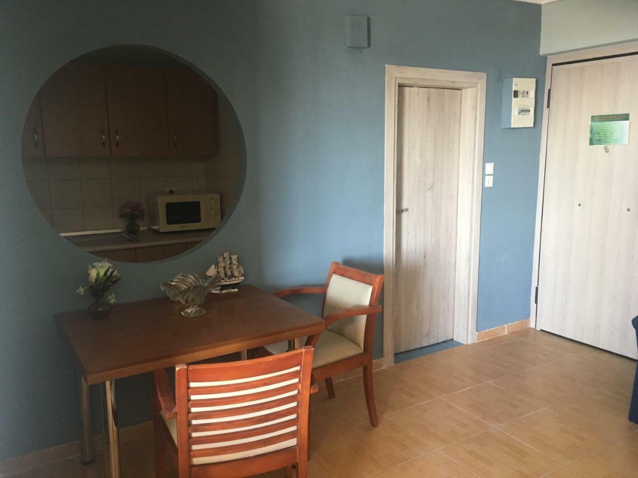 Park Apartment Paralia Dionysiou Exteriör bild